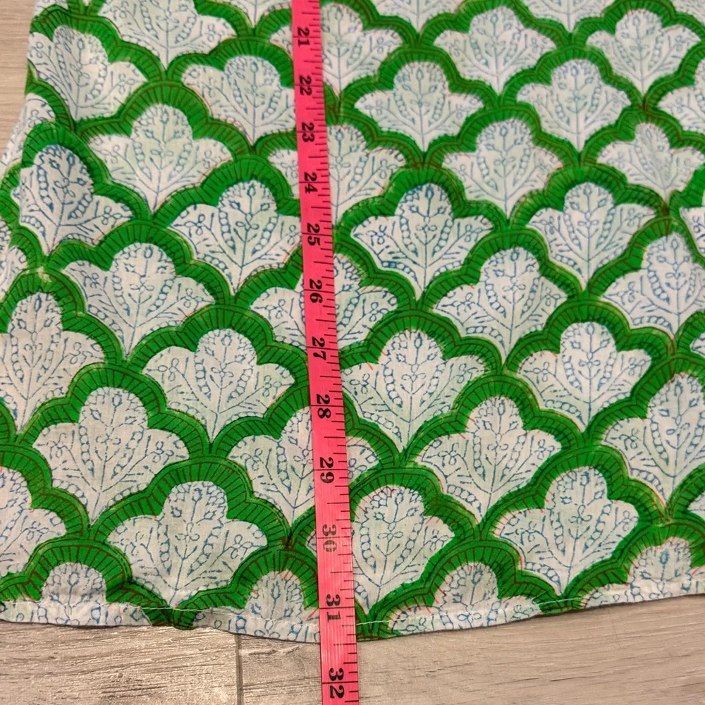 Roberta Roller Rabbit Pre Owned Green and White printed Tunic. - Picture 8 of 10